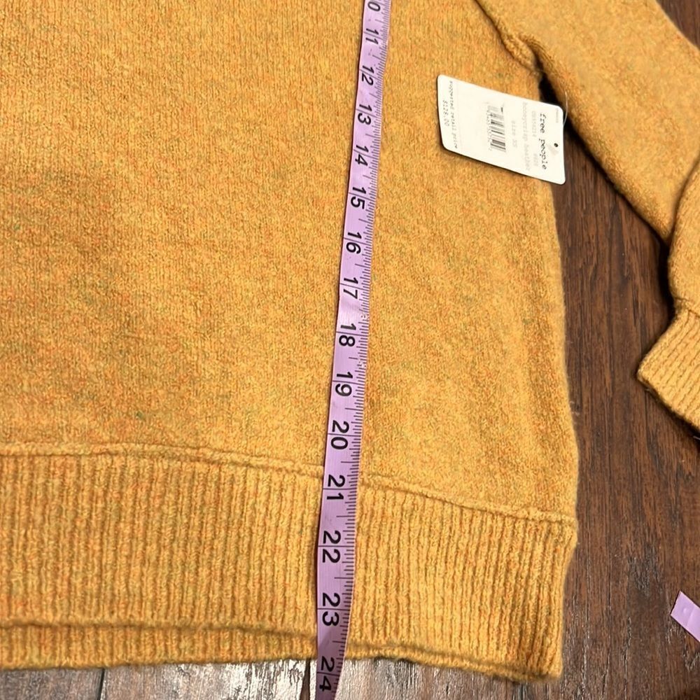 Free People Echo Beach Pullover XS mustard orange-yellow sweater Off-Shoulder - Picture 10 of 12